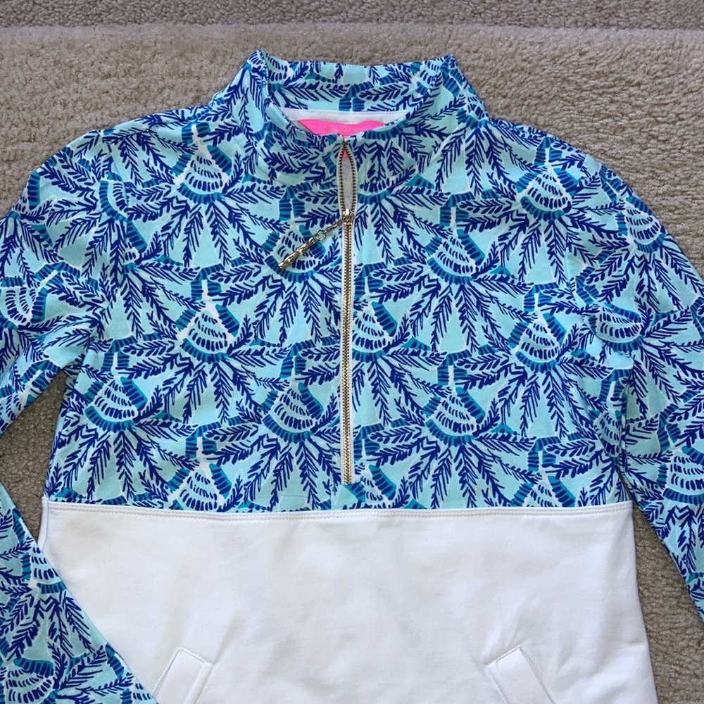Lilly Pulitzer UPF 50+ Asher Popover - Picture 3 of 10